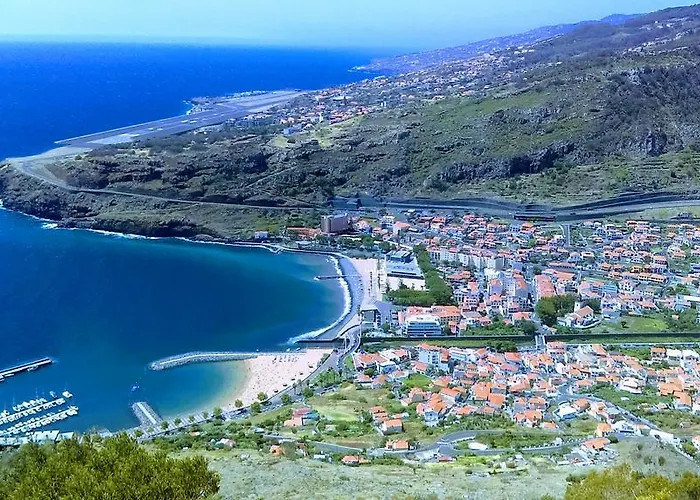 Alameda With Sea View Machico (Madeira)