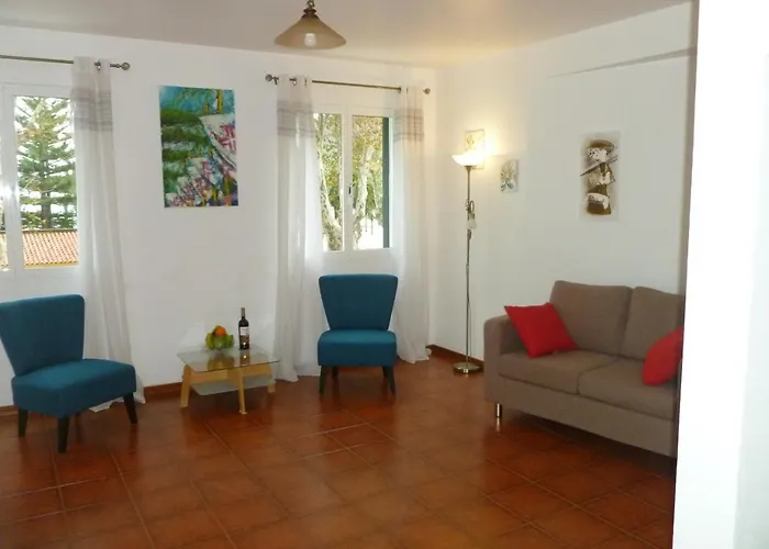 Alameda With Sea View Machico (Madeira)