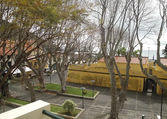 Alameda With Sea View Apartmán *